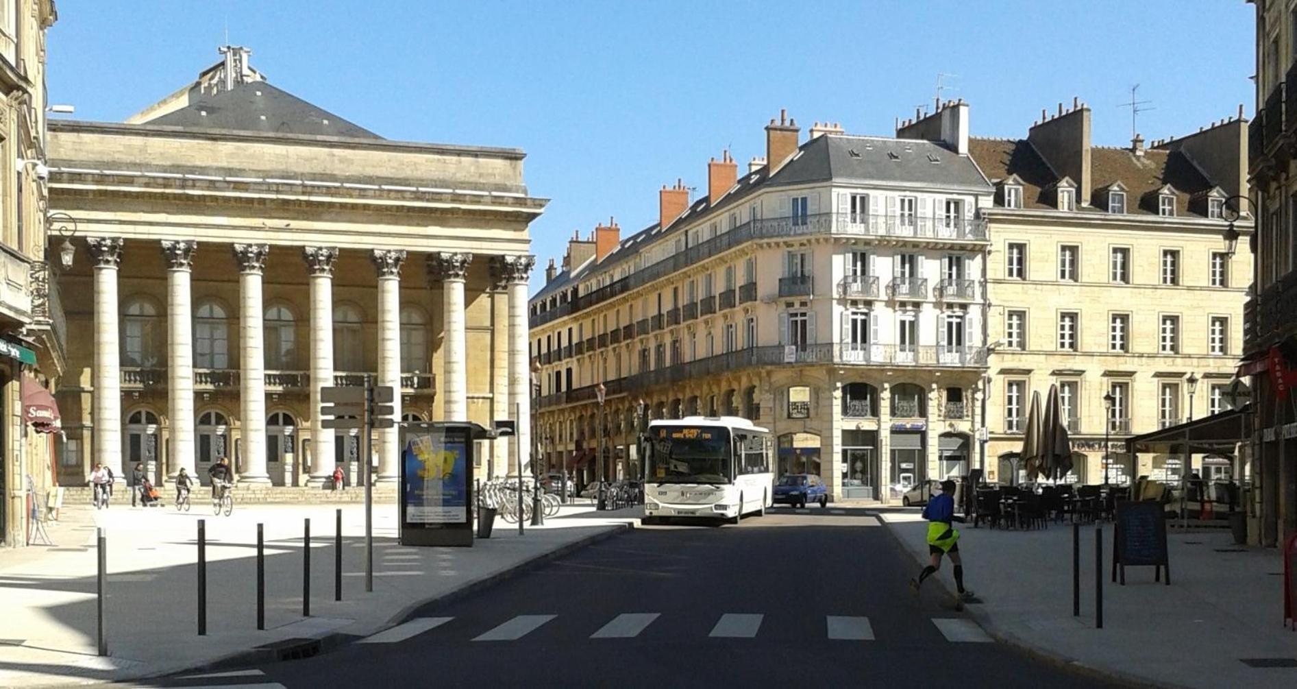 Theatre 12 - Dijon Hyper Centre Appartement T2 Face Musee, Monuments Et Restaurants Exterior photo